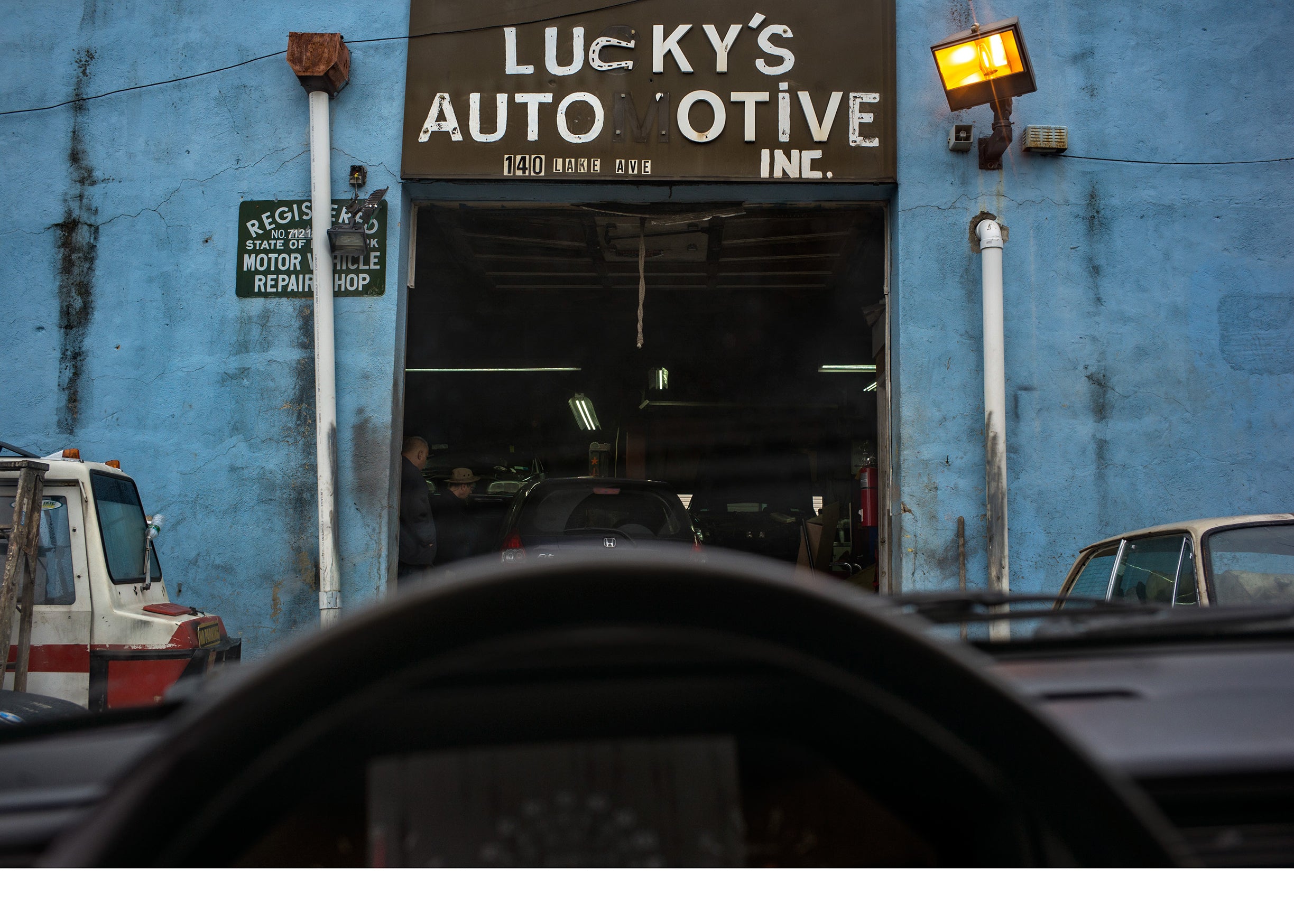 Family Car Trouble - Imagem 5